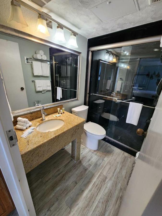 מירטל ביץ' Ocean Front King Suite With Incredible Views! Sun N Sand Resort 706 מראה חיצוני תמונה