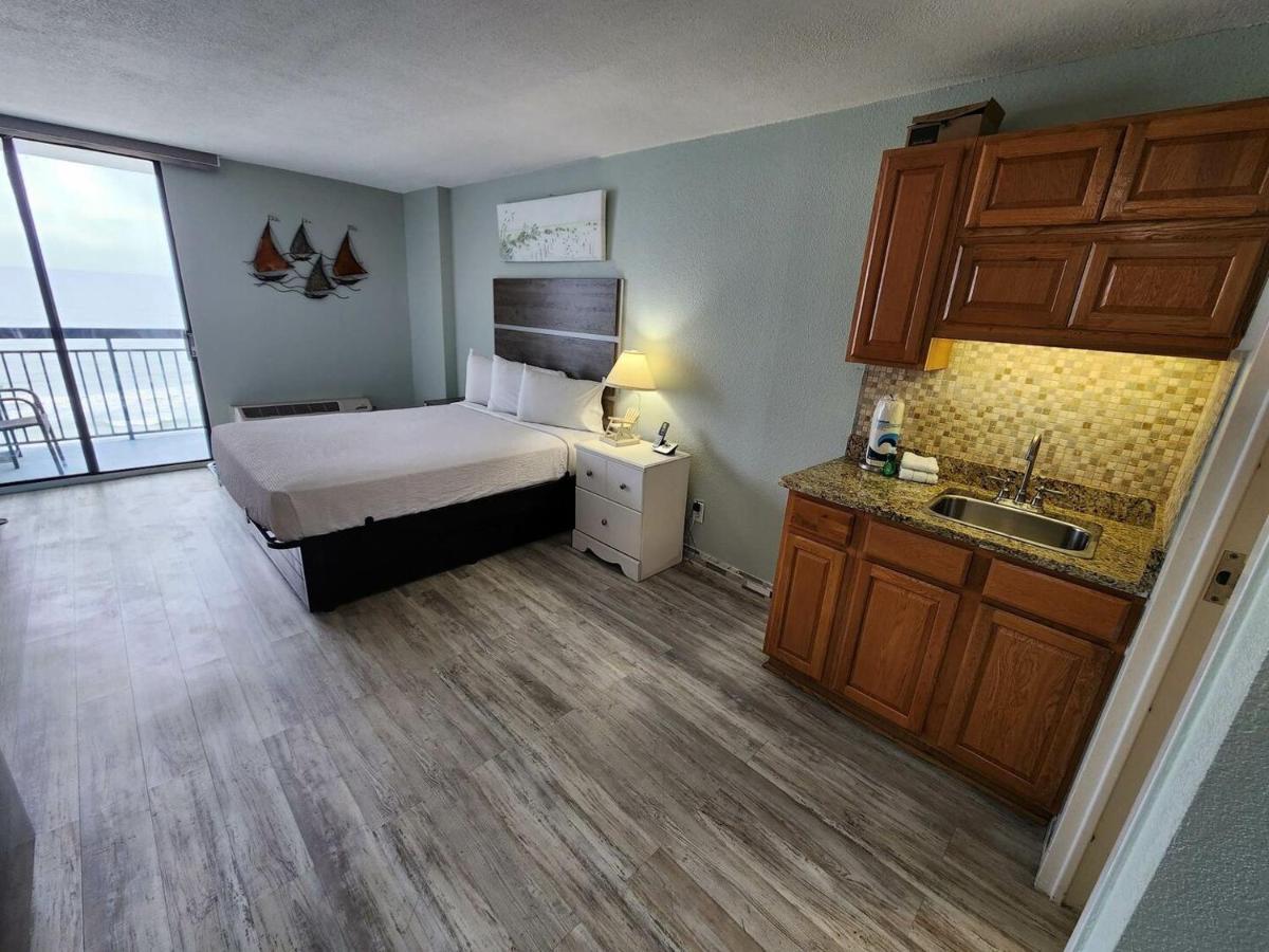מירטל ביץ' Ocean Front King Suite With Incredible Views! Sun N Sand Resort 706 מראה חיצוני תמונה
